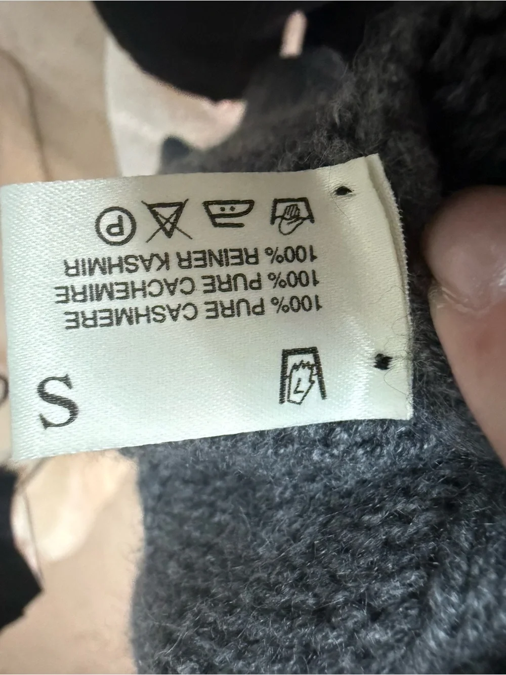Bergdorf Goodman 100% Cashmere Cable Knit Cardigan Sweater Gray‎ Small